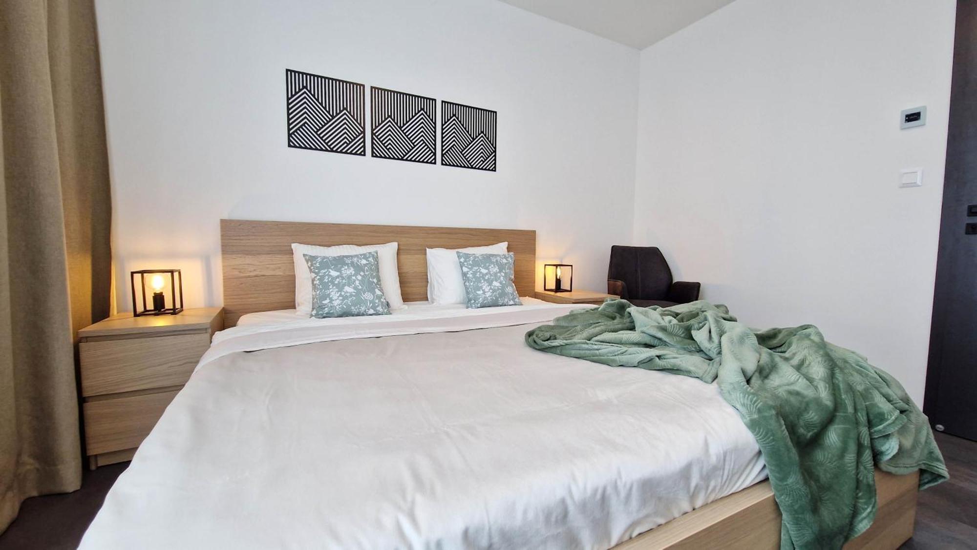 Hillshome - 84M2 Moderny Byt S Terasou Aj Saunou Liptovský Mikuláš Exteriör bild