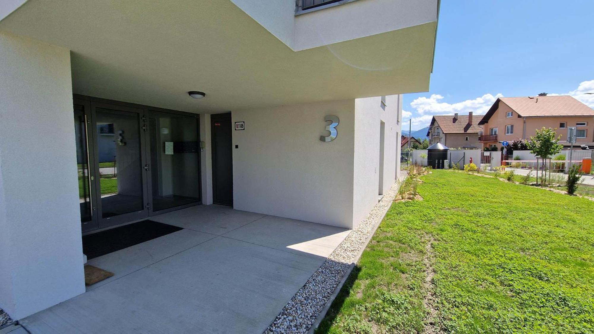 Hillshome - 84M2 Moderny Byt S Terasou Aj Saunou Liptovský Mikuláš Exteriör bild